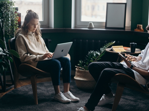 深度解讀Labubu的商業(yè)價(jià)值與運(yùn)營(yíng)策略