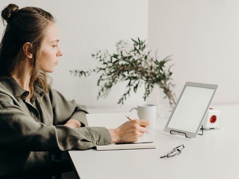 新加坡企業(yè)注冊美國商標(biāo)的費用、流程與實用技巧指南 新加坡企業(yè)注冊美國商標(biāo)的費用、流程與實用技巧指南