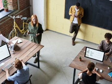 專業(yè)代理：中國企業(yè)境外投資合規(guī)備案與申報指南