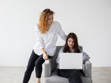 大陸居民在香港工作是否需要報稅？全面解析