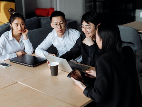 港企出海四步走:注冊(cè)開(kāi)戶(hù)全攻略 港企出海四步走:注冊(cè)開(kāi)戶(hù)全攻略